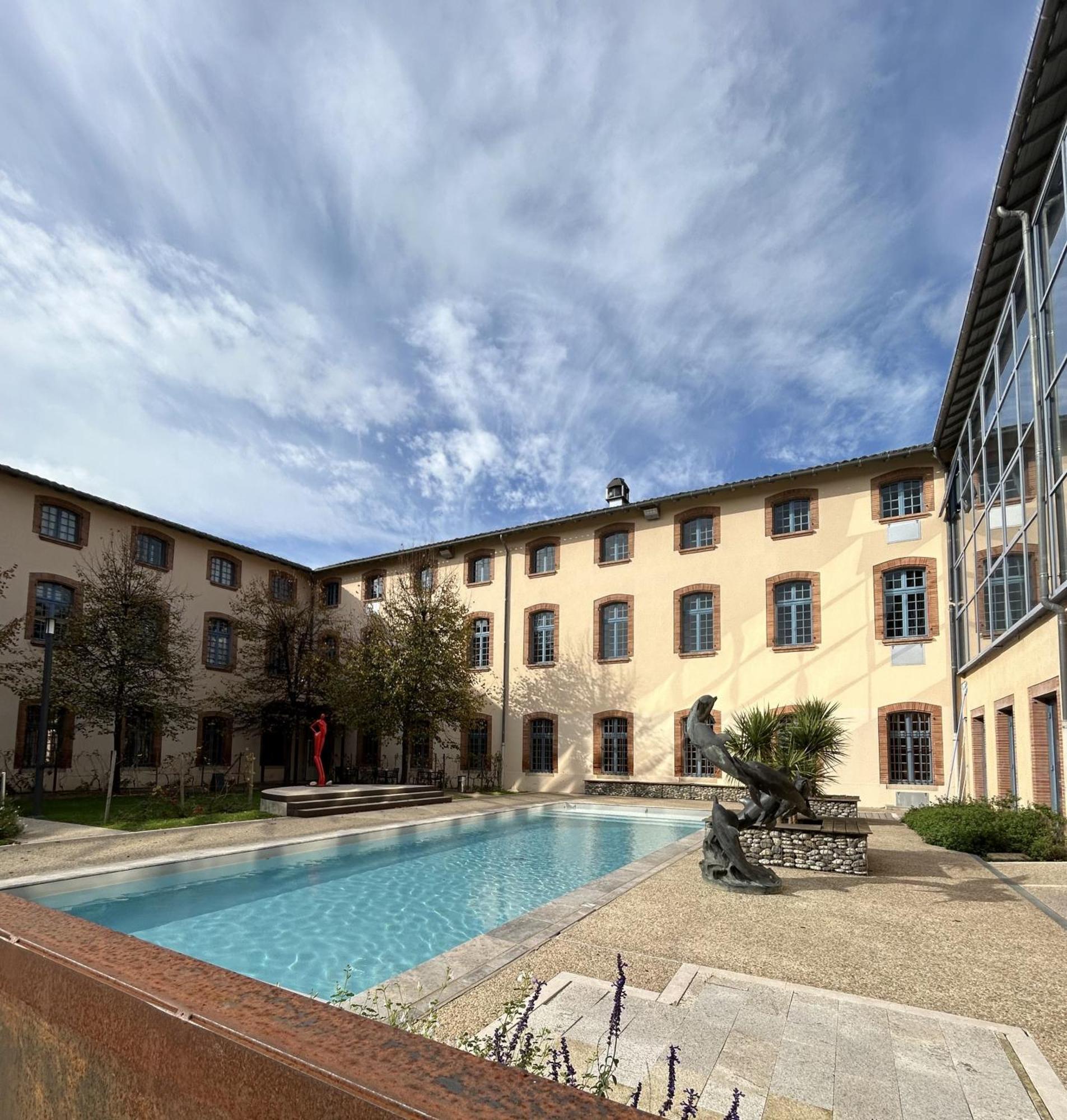 Dali Hotel Montauban Exterior foto